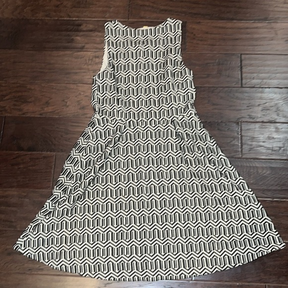 ANTHROPOLOGIE LEIFSDOTTIR Tonnelle Black Cream Geo Zip Fit Flare Dress Sz 8 - Picture 5 of 6